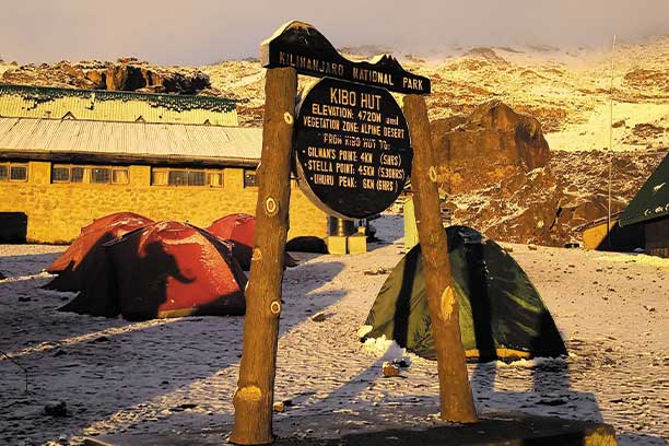 Barranco Wall - Machame Route